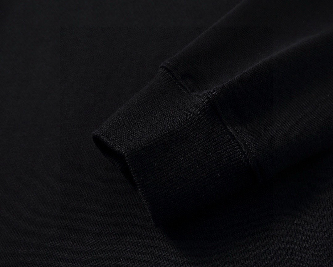 【MONCLER】長袖 T シャツ
