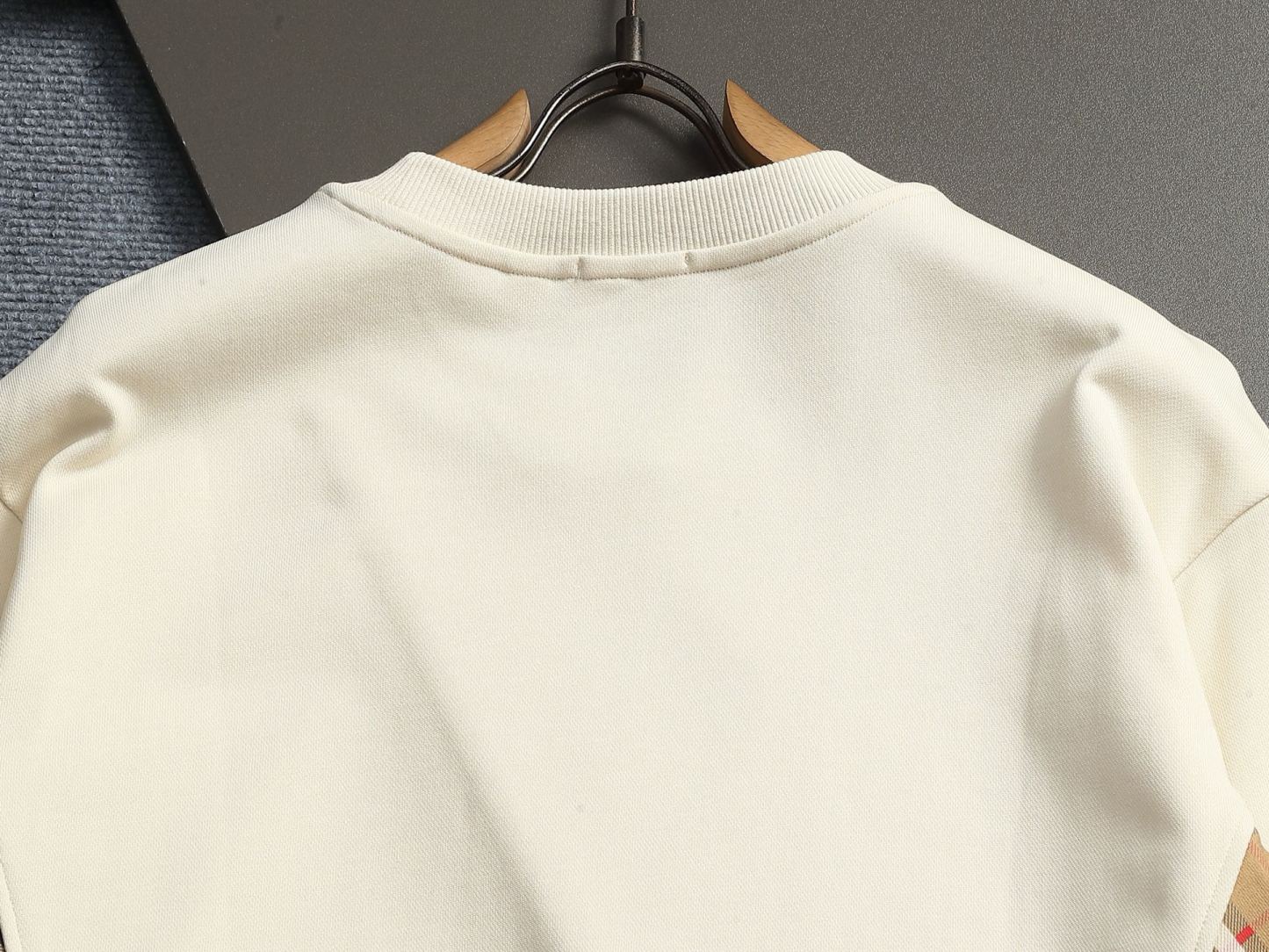 【BURBERRY】長袖 T シャツ