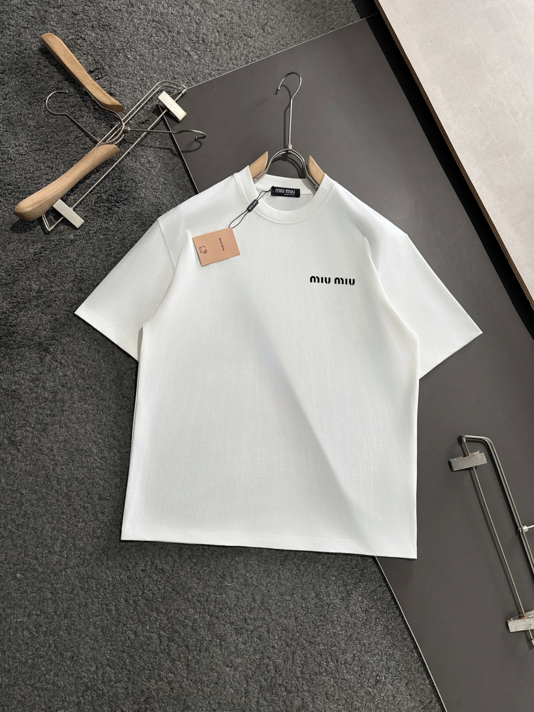 【MIU MIU】半袖 T シャツ