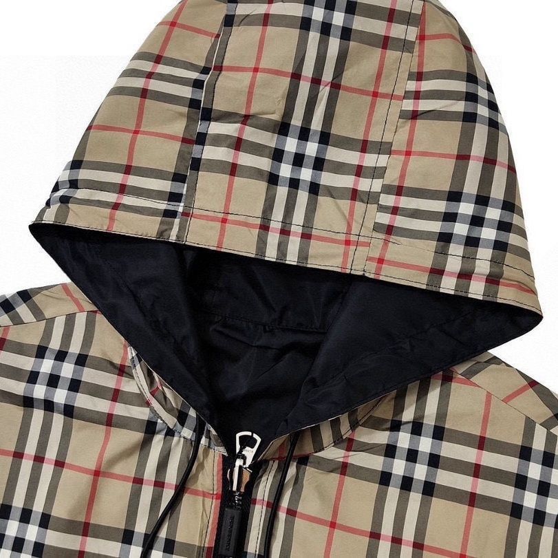 【BURBERRY】両面チェックパーカージャケット