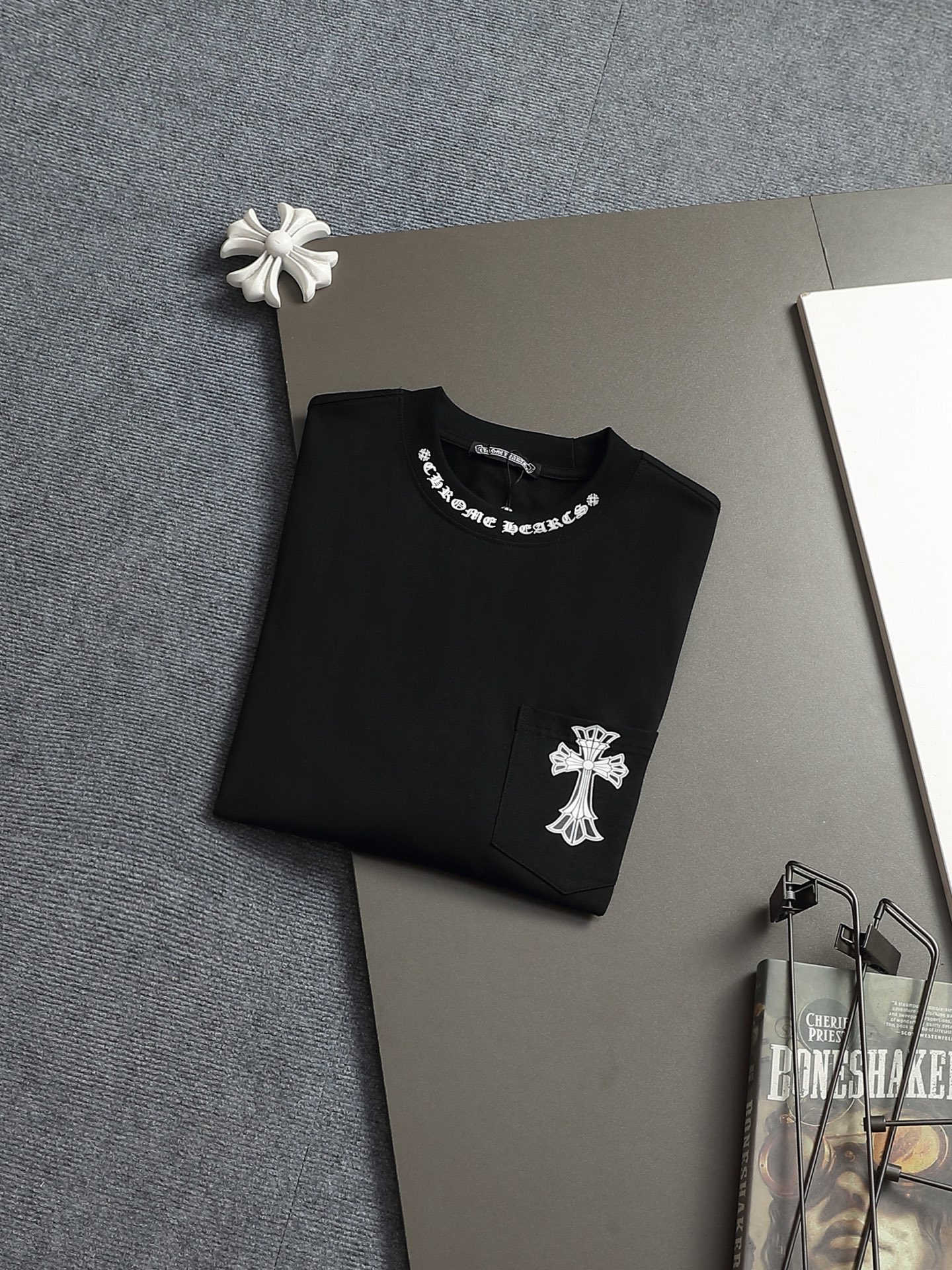 【CHROME HEARTS】半袖 T シャツ