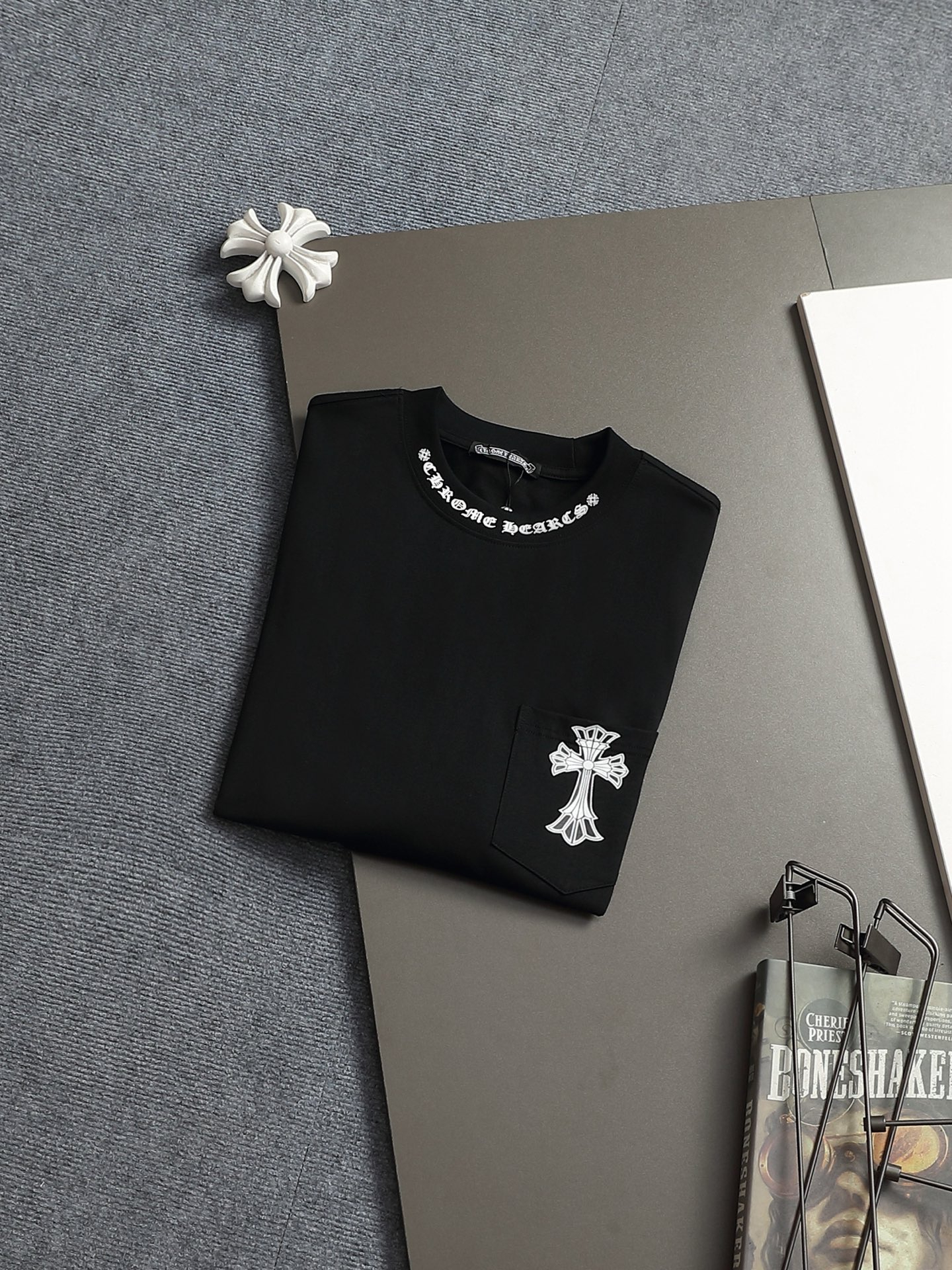 【CHROME HEARTS】半袖 T シャツ