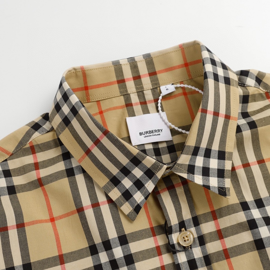 【BURBERRY】長袖シャツ