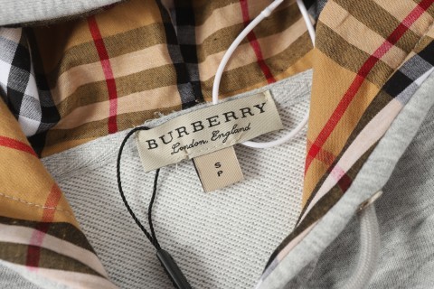 【BURBERRY】バーバリー パーカー