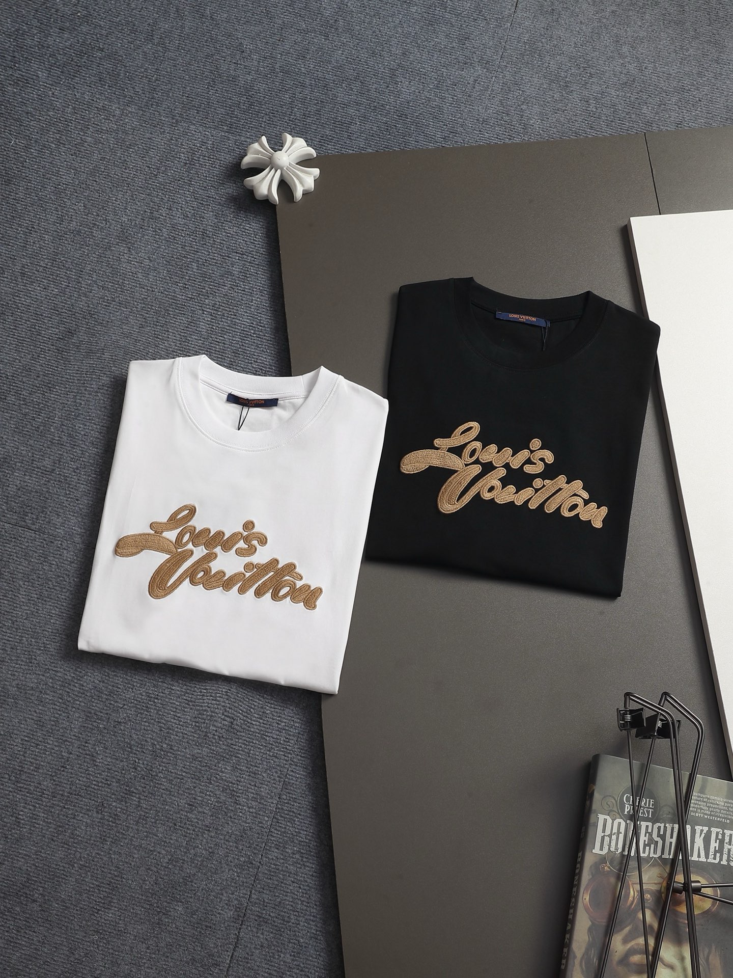 【LOUIS VUITTON】半袖 T シャツ