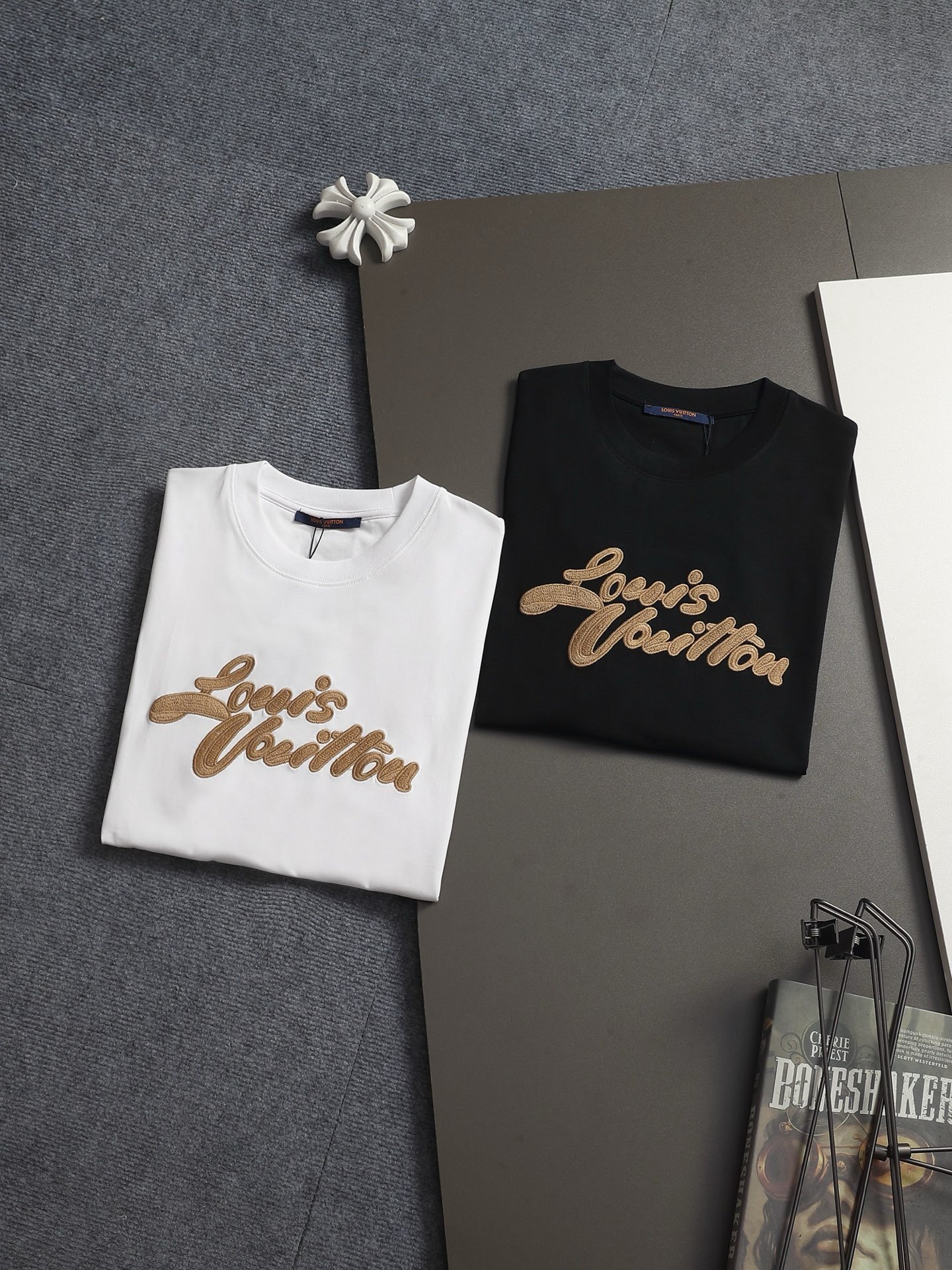 【LOUIS VUITTON】半袖 T シャツ