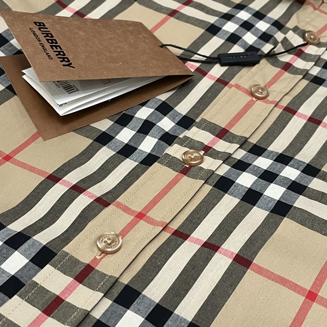 【BURBERRY】長袖シャツ