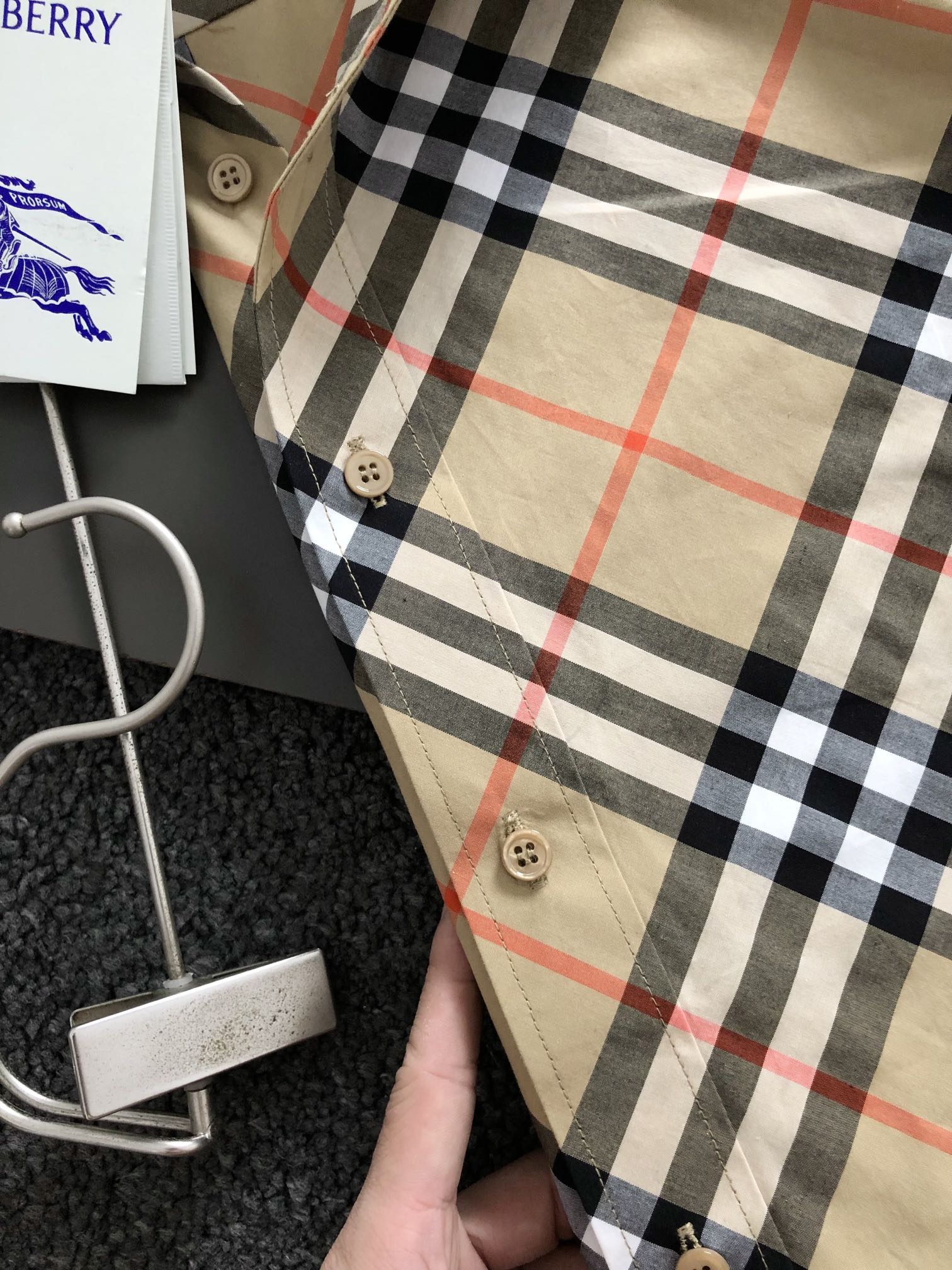 【BURBERRY】長袖シャツ