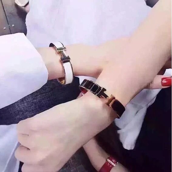 Hermes（エルメス）ブレスレット 男女兼用 マルチカラー