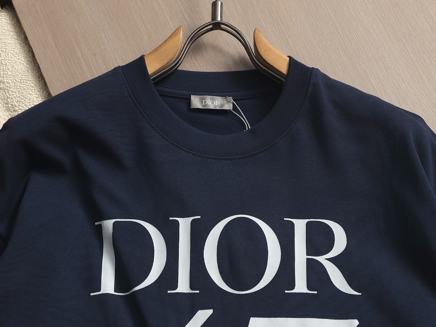 【DIOR】半袖 T シャツ
