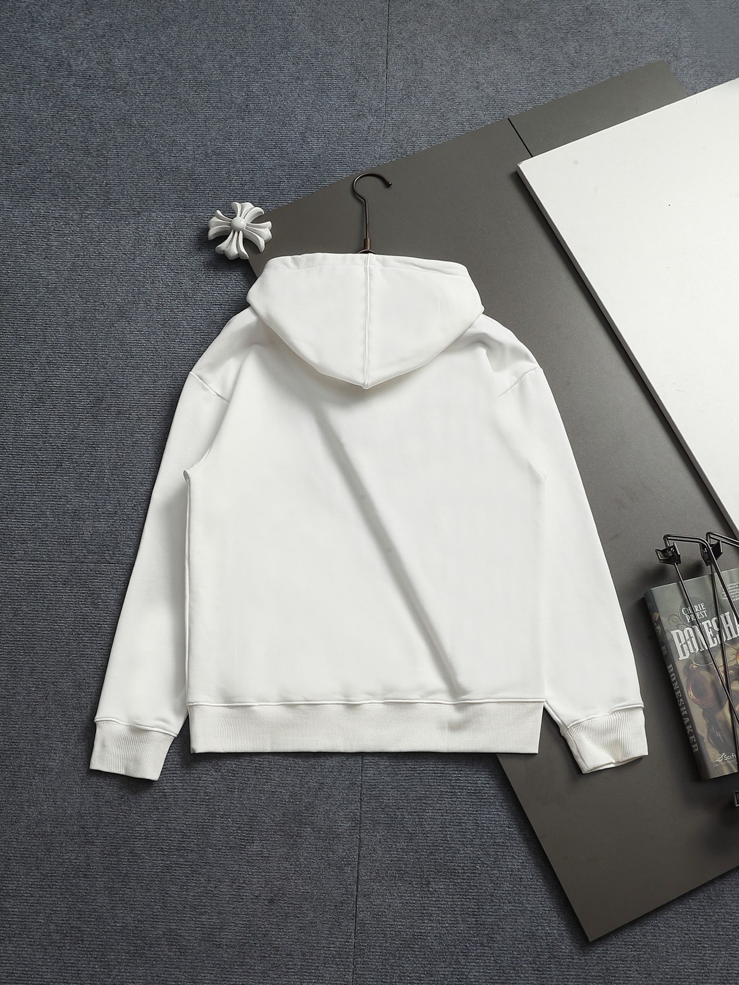 【FENDI】フェンディ パーカー