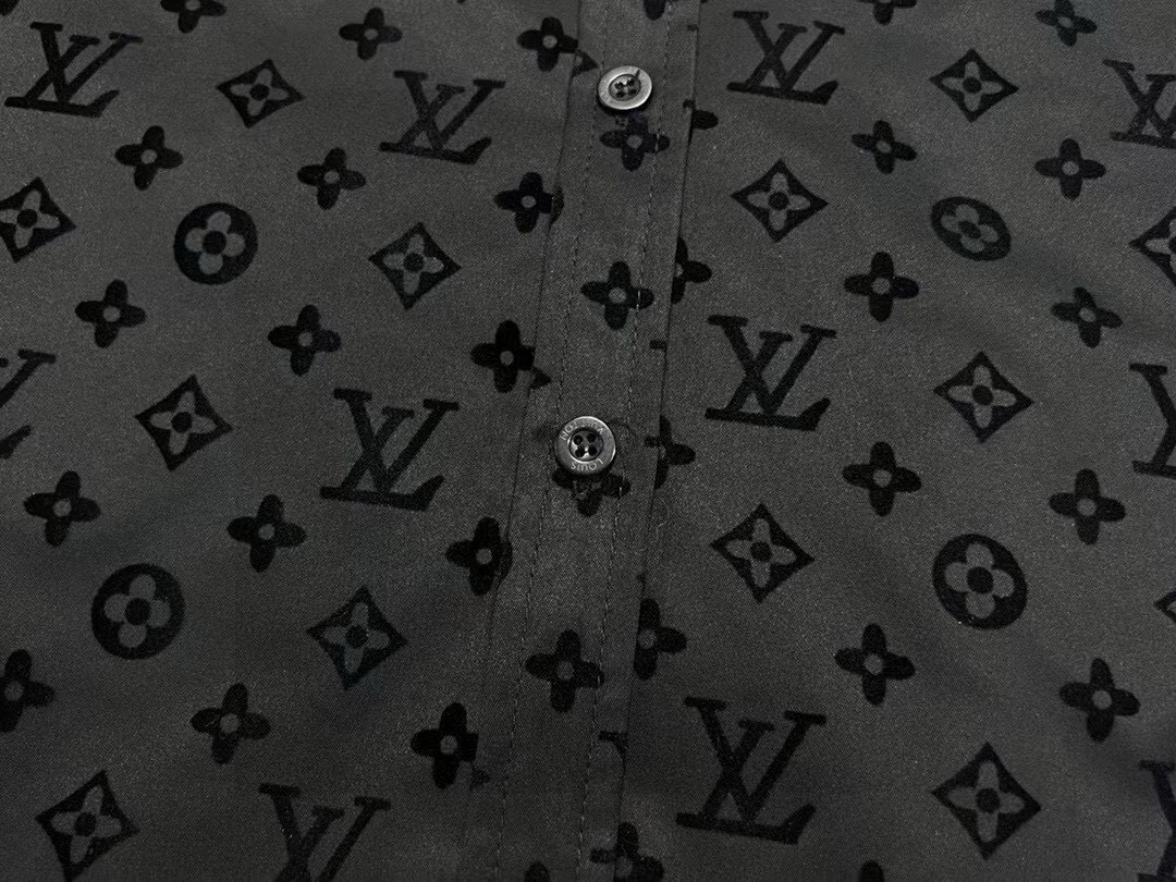 【LOUIS VUITTON】長袖シャツ