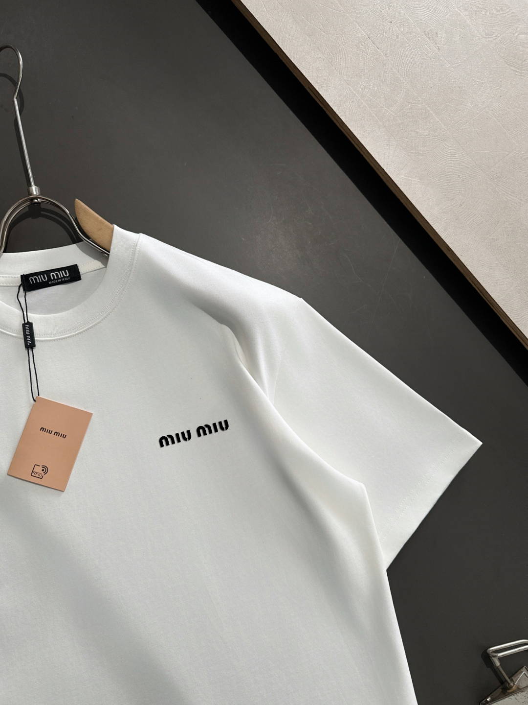 【MIU MIU】半袖 T シャツ