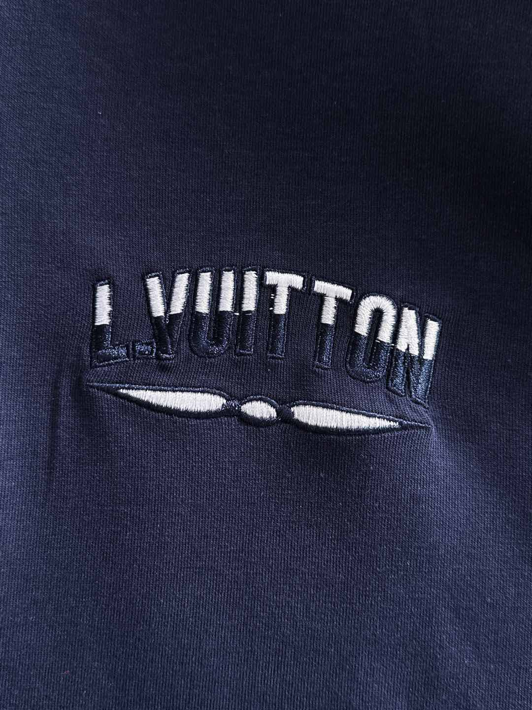 【LOUIS VUITTON】半袖T シャツショートパンツ セットアップ