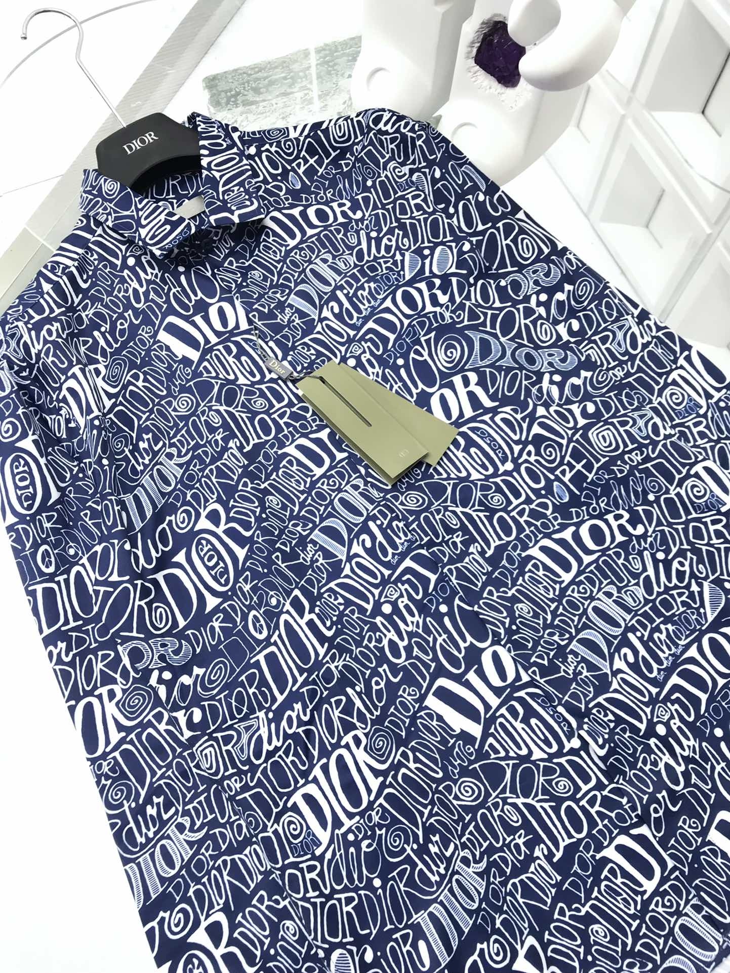 【DIOR】長袖シャツ