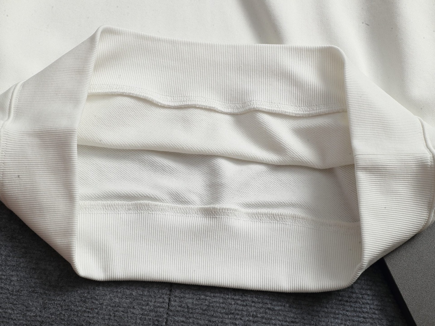 【LOEWE】刺繍長袖 T シャツ
