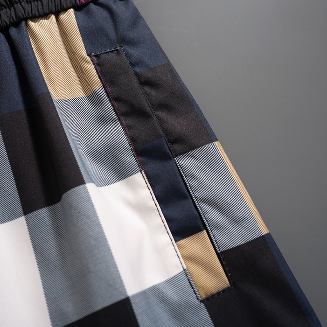 【BURBERRY】ショートパンツ
