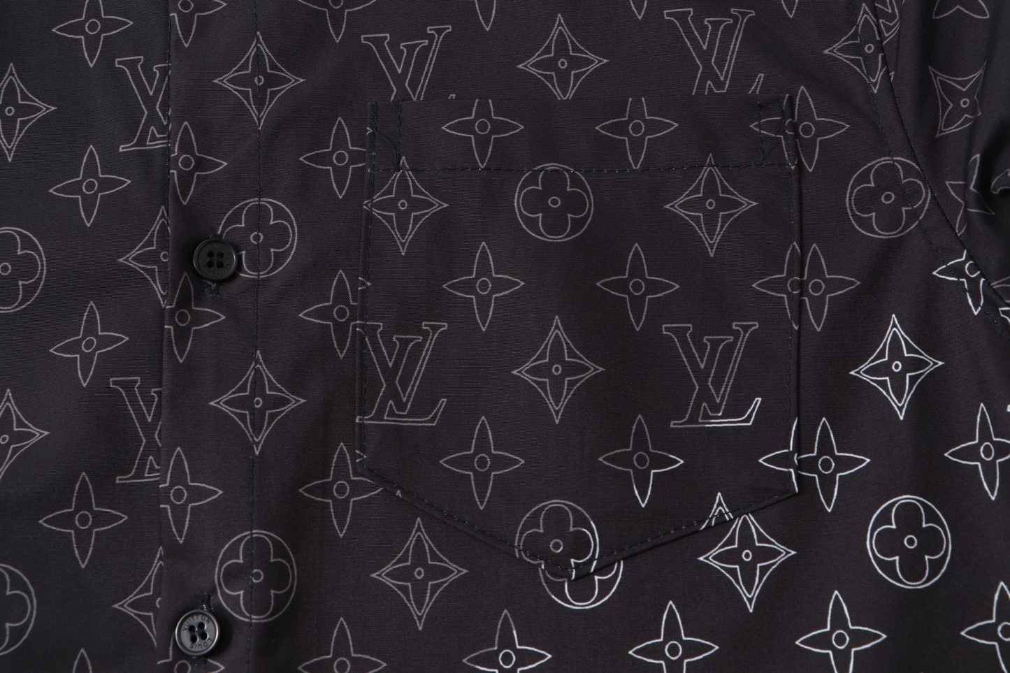 【LOUIS VUITTON】長袖シャツ