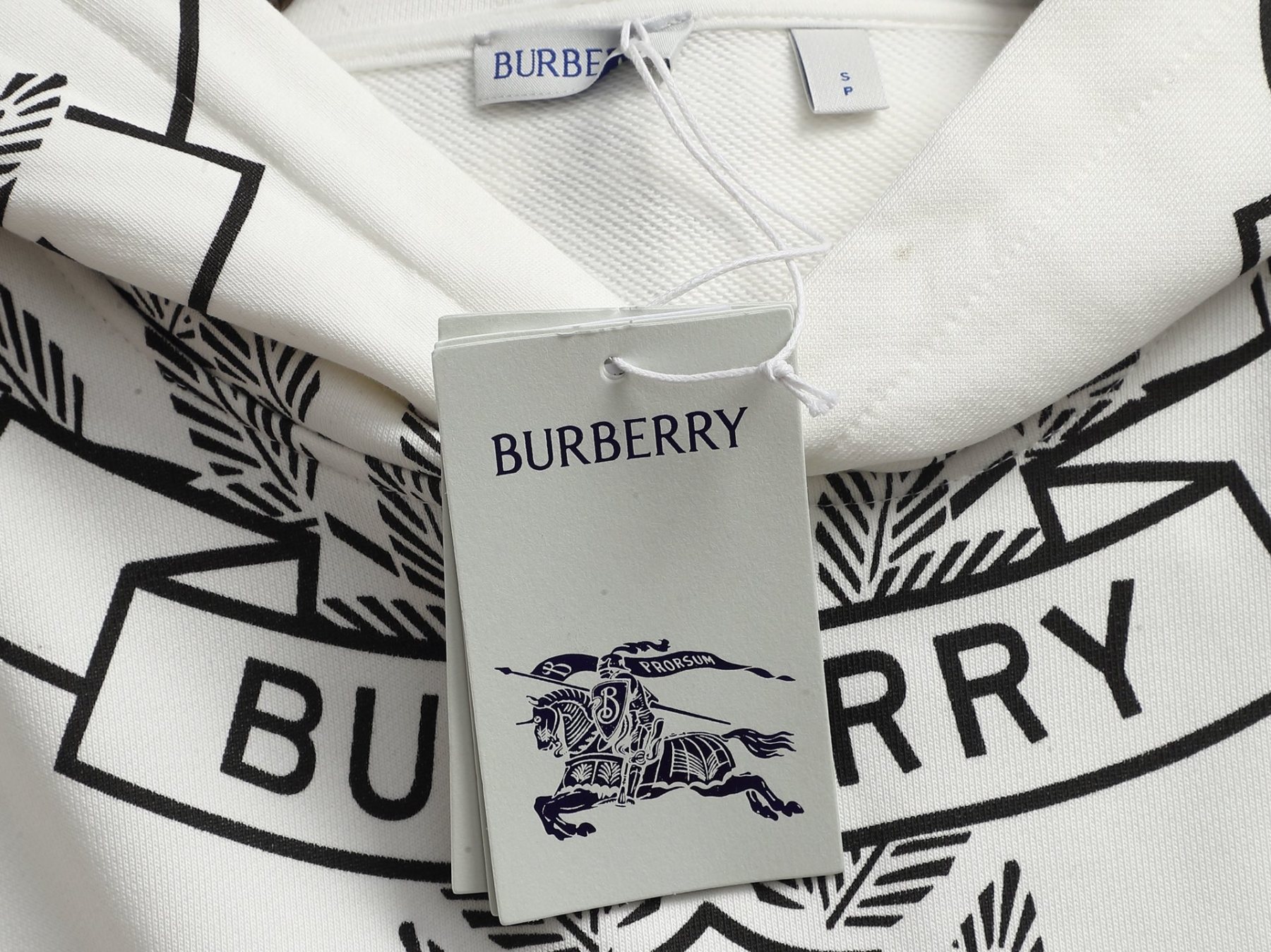 【BURBERRY】バーバリー パーカー
