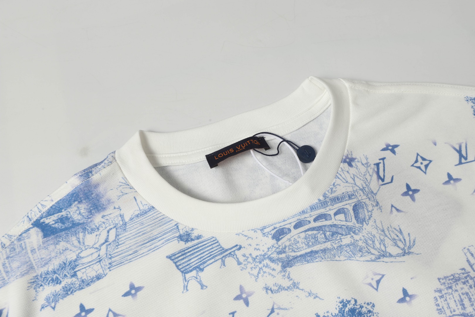 【LOUIS VUITTON】半袖 T シャツ