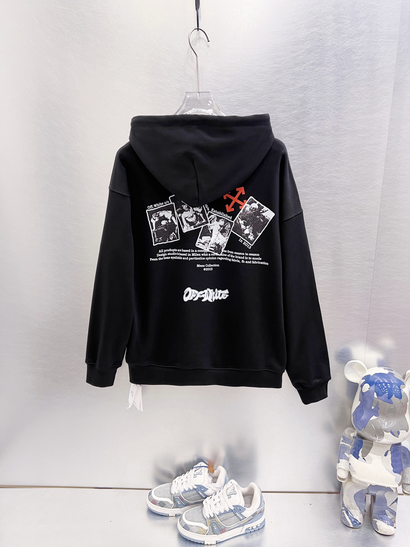【OFF WHITE】 パーカー