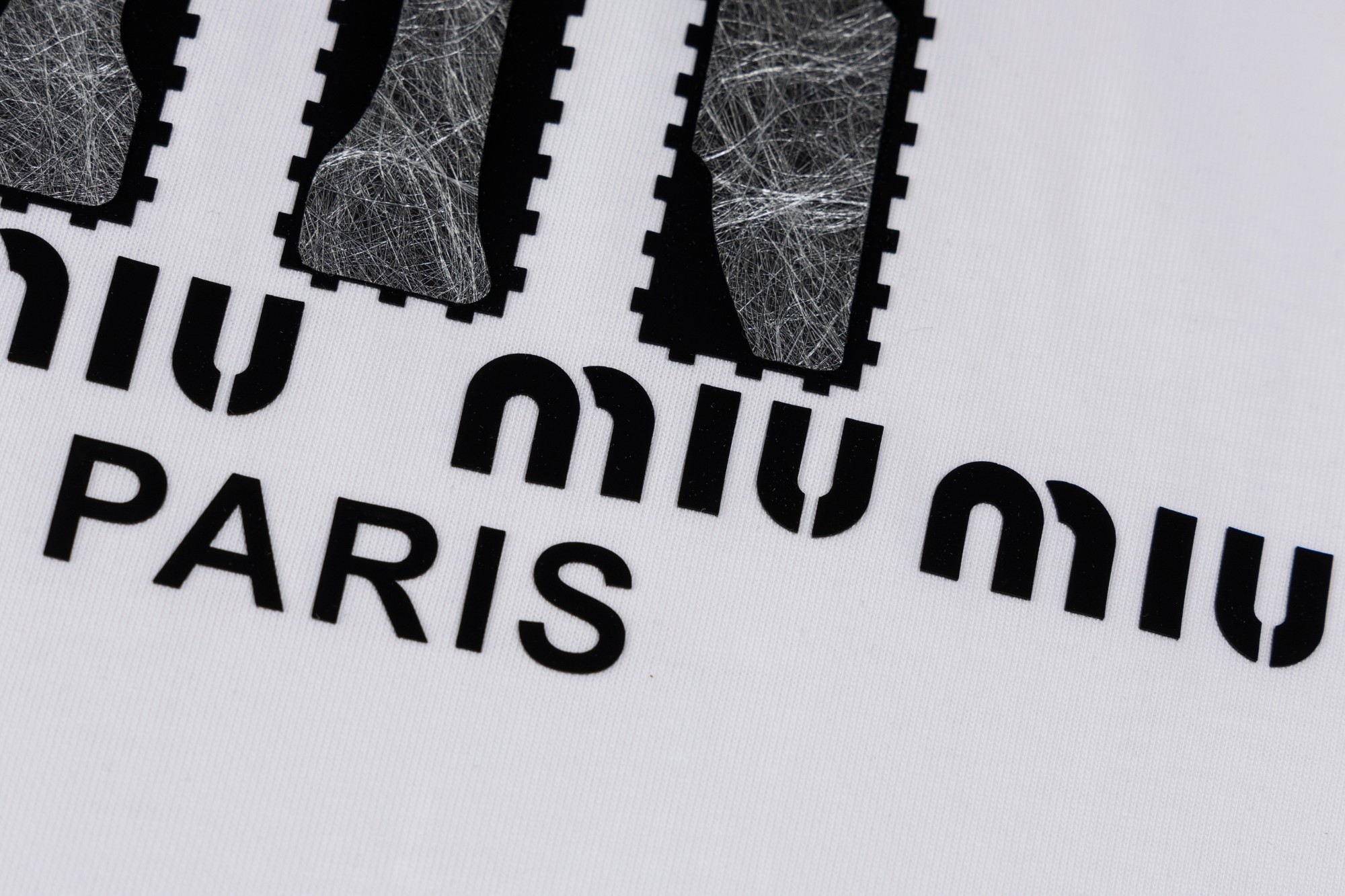 【MIU MIU】半袖 T シャツ