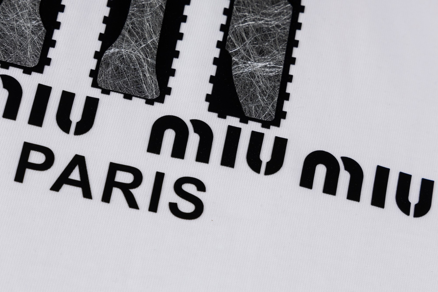 【MIU MIU】半袖 T シャツ