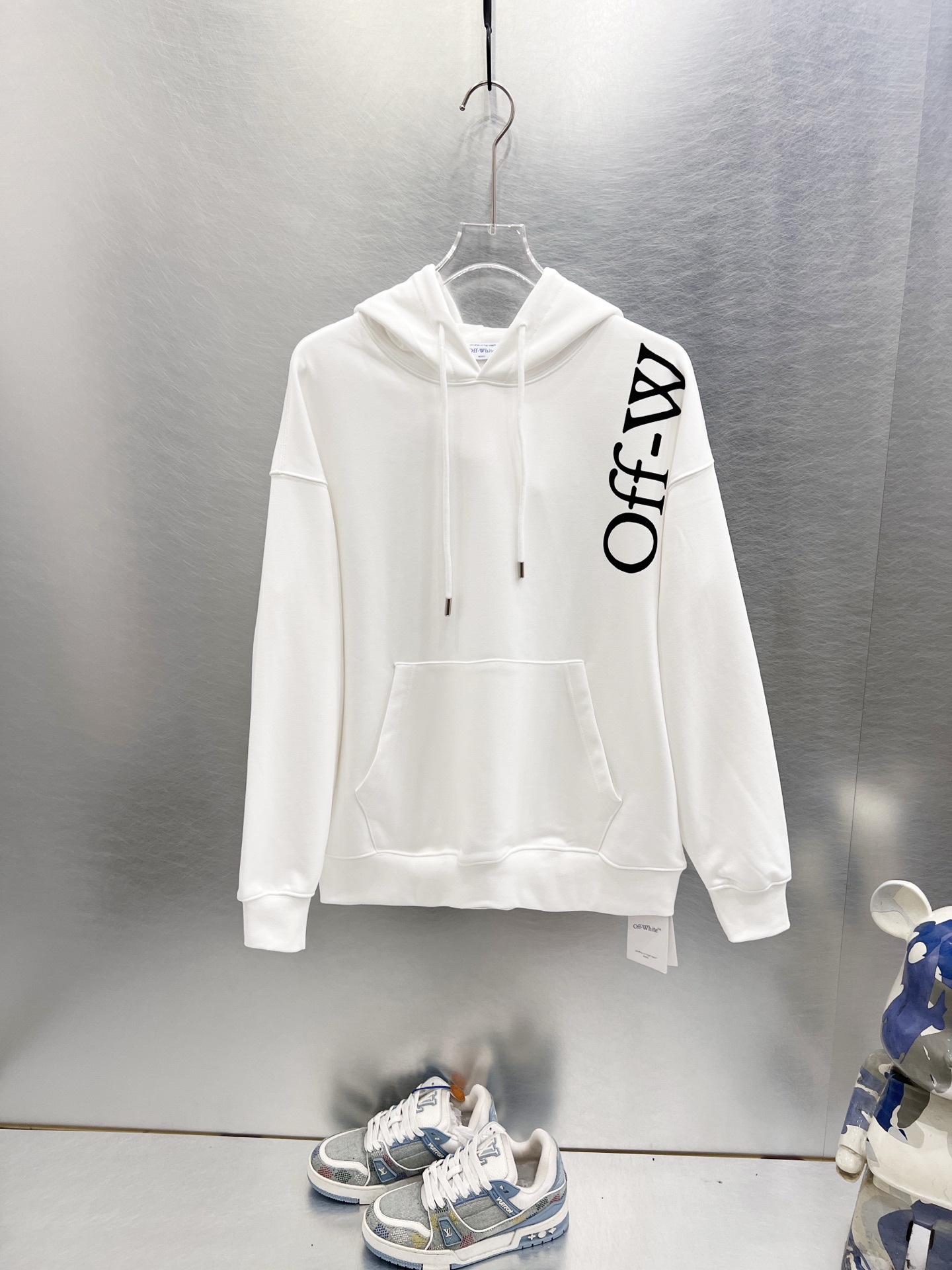【OFF WHITE】 パーカー