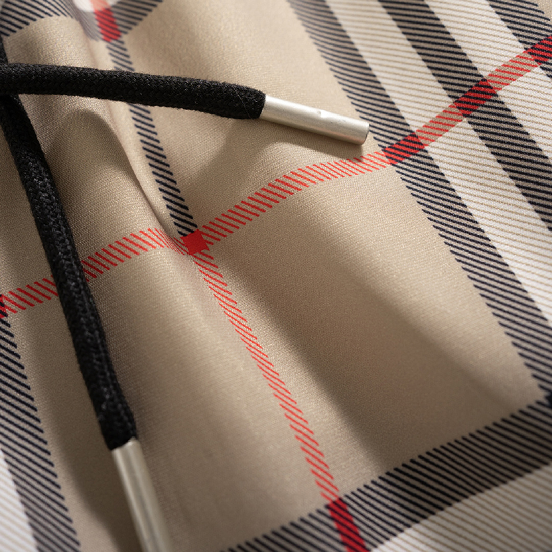 【BURBERRY】ショートパンツ