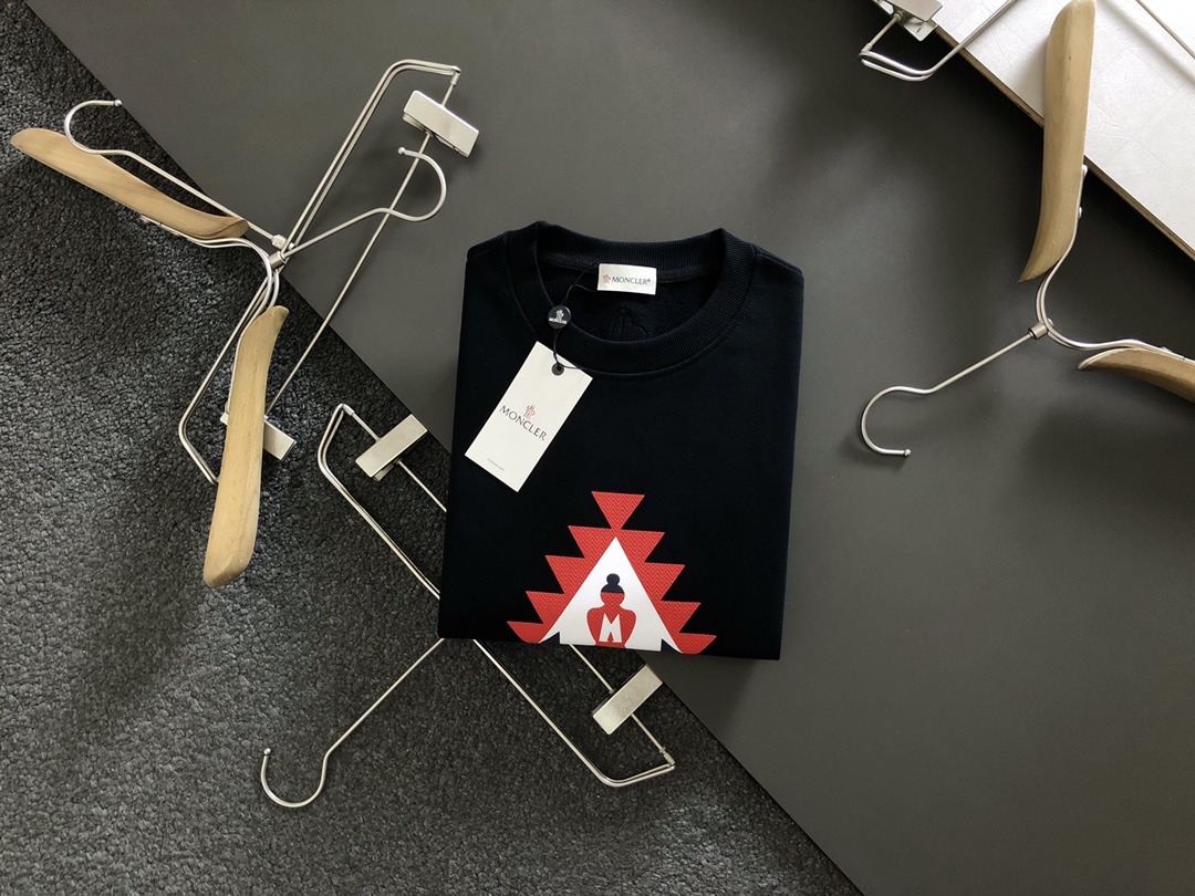 【MONCLER】長袖 T シャツ