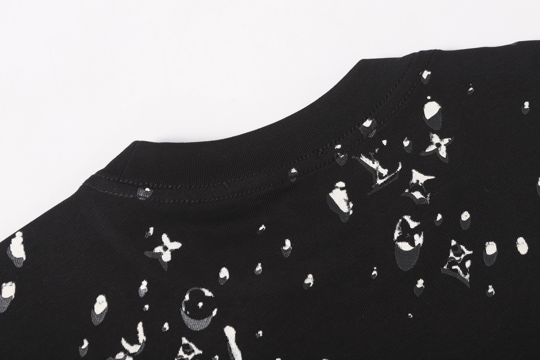 【LOUIS VUITTON】半袖 T シャツ
