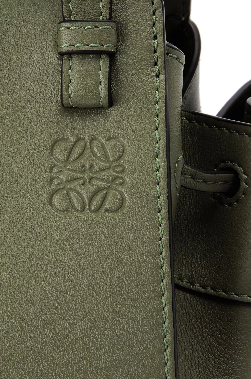 【LOEWE】★定番★ミニハンモックDWバッグ【バッグ】