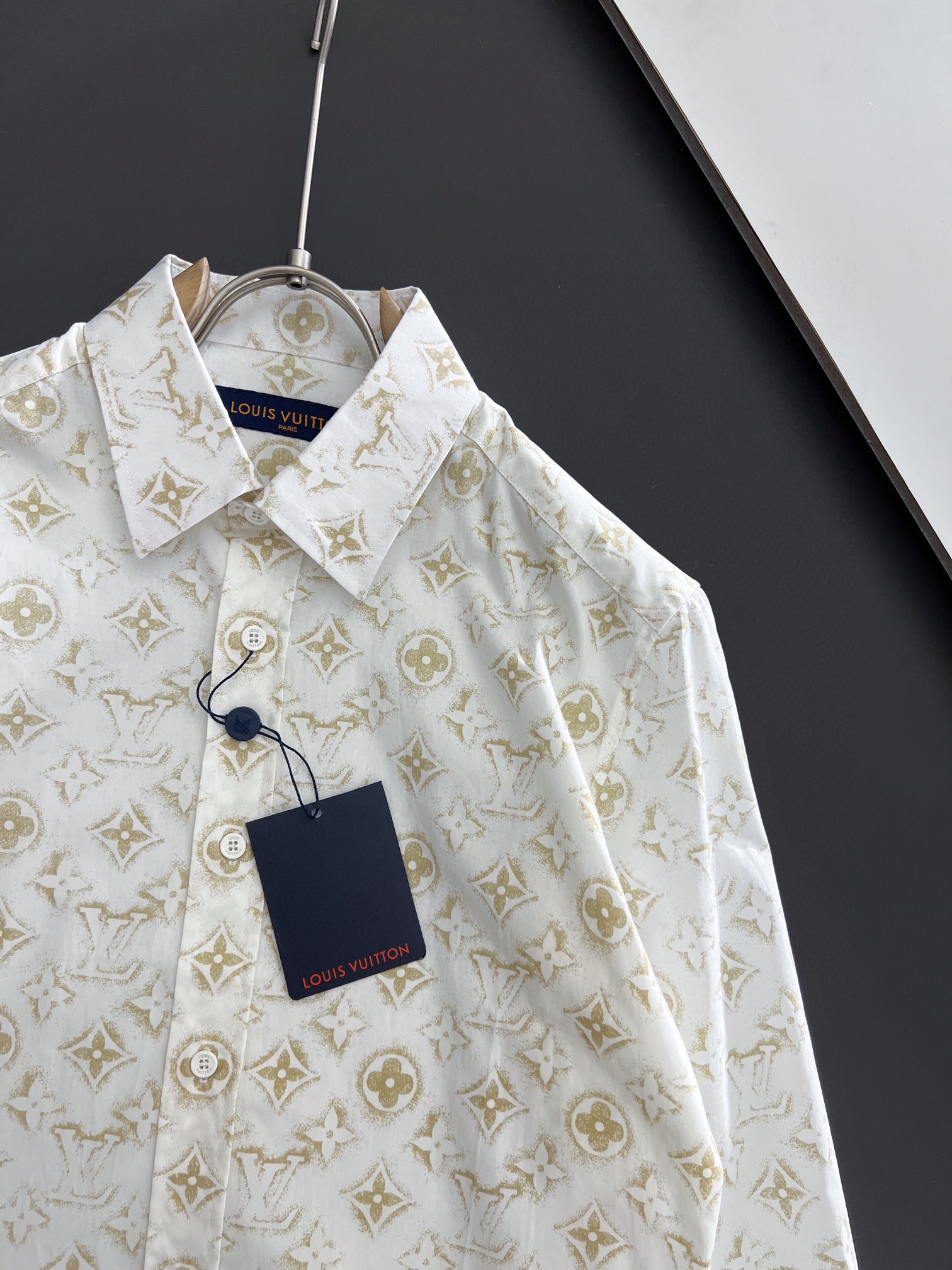 【LOUIS VUITTON】長袖シャツ
