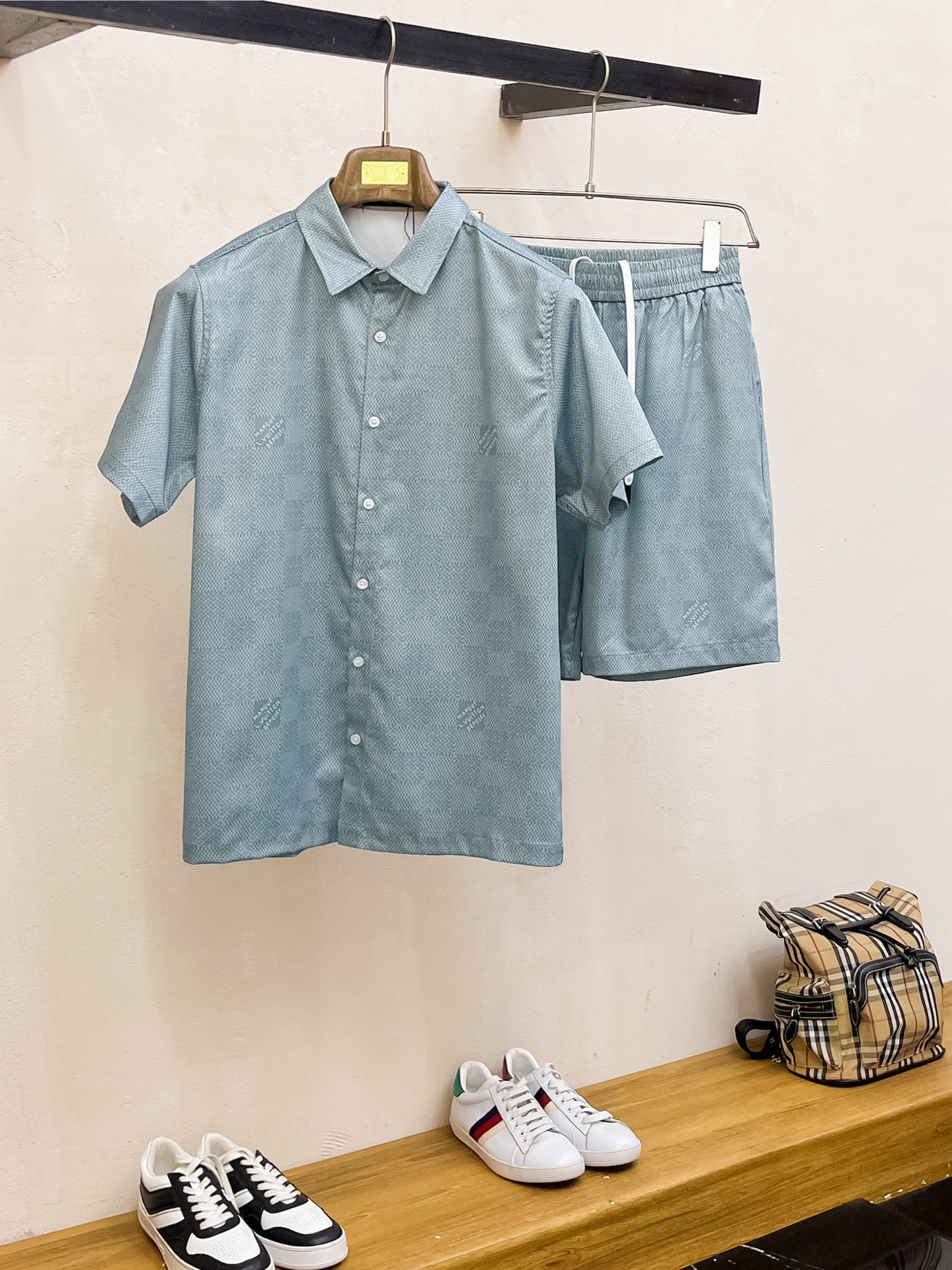 【LOUIS VUITTON】半袖シャツショートパンツ セットアップ
