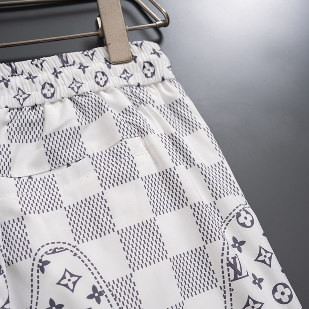 【LOUIS VUITTON】ショートパンツ