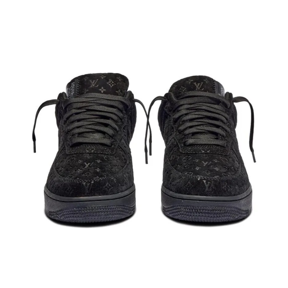 NIKE x LOUIS VUITTON Air Force 1 ローカット スケートシューズ