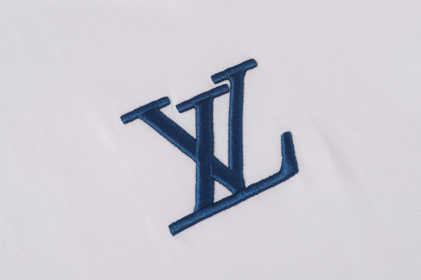 【LOUIS VUITTON】半袖 T シャツ