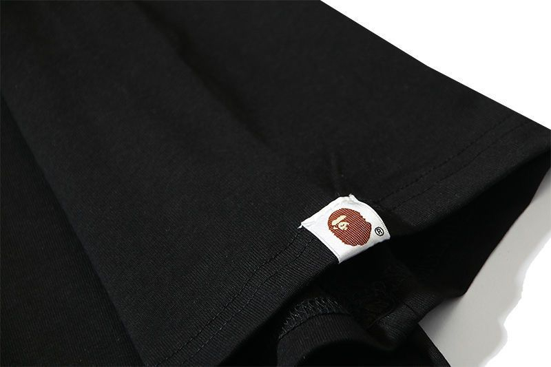 【BAPE】半袖 T シャツ