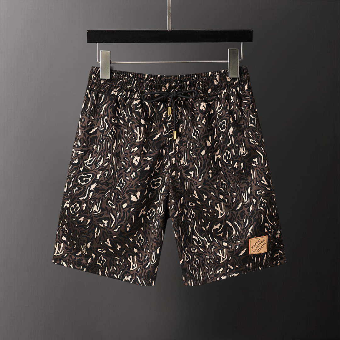【LOUIS VUITTON】半袖T シャツショートパンツ セットアップ