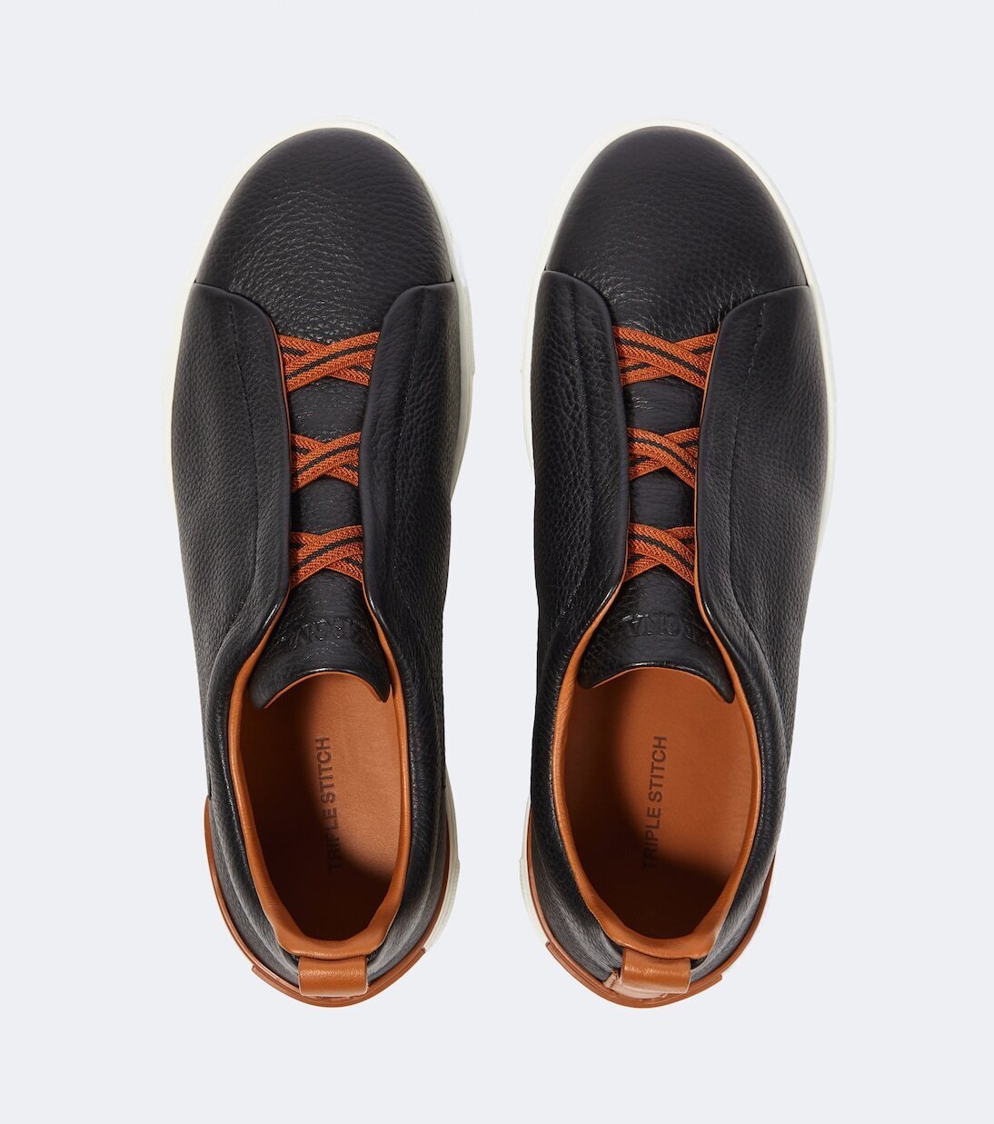 【ZEGNA】Triple StitchTMフルグレイン鹿革スリッポンスニーカー