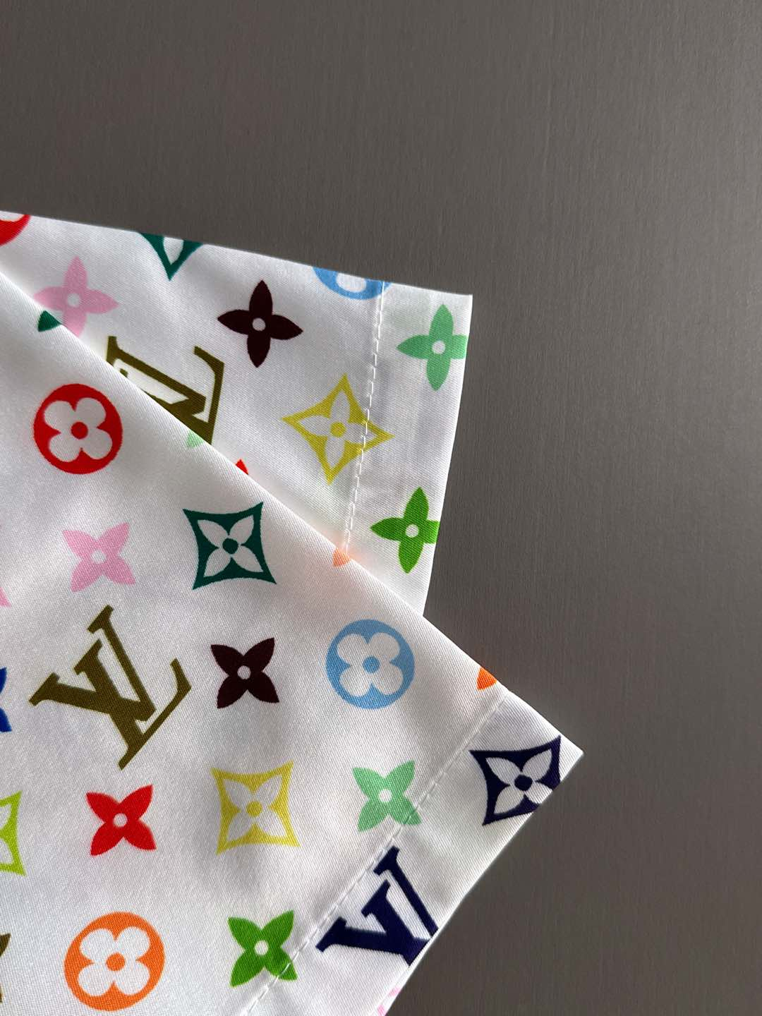 【LOUIS VUITTON】半袖シャツショートパンツ セットアップ