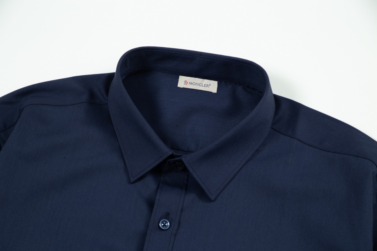 【MONCLER】長袖シャツ
