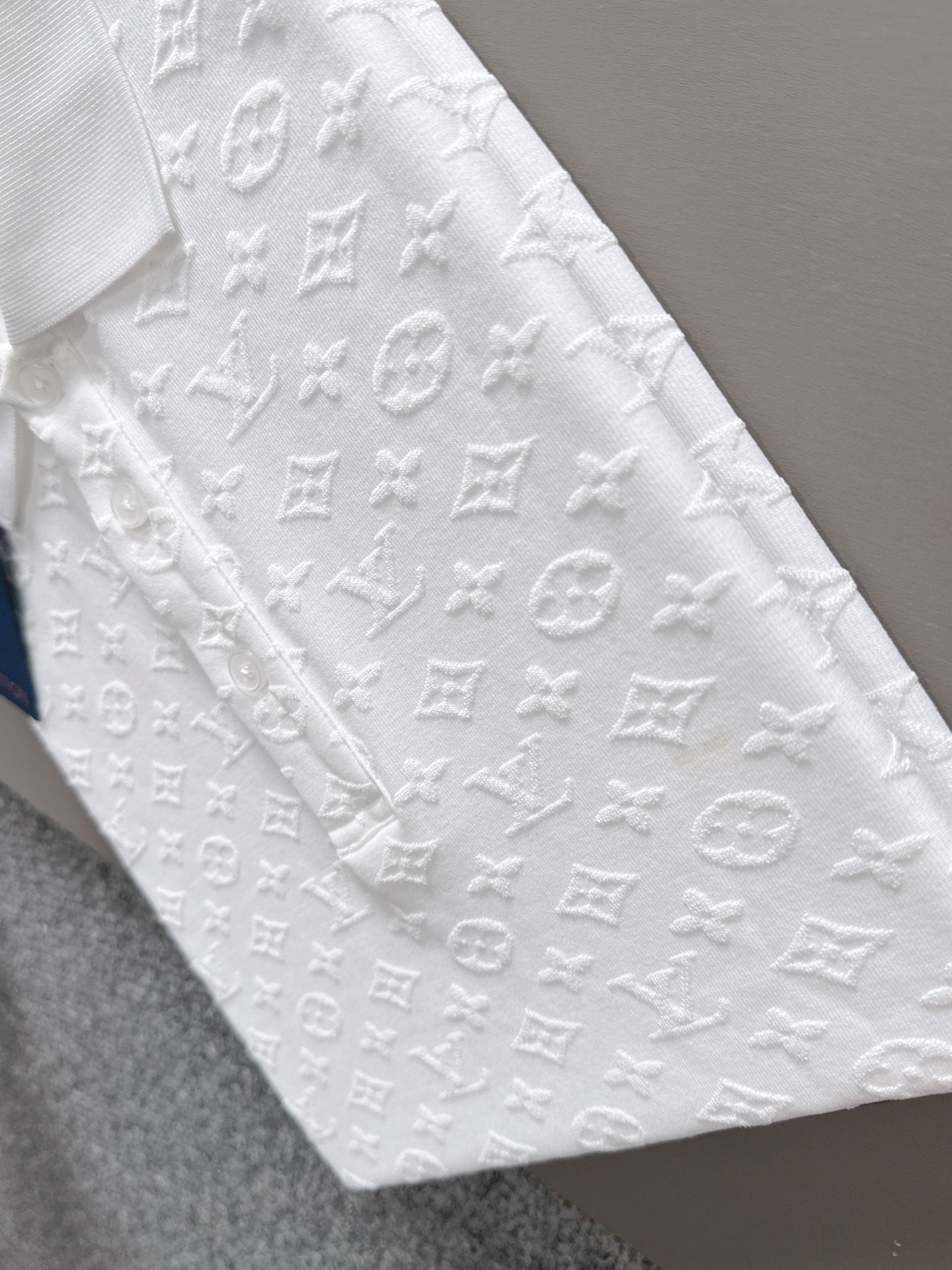 【LOUIS VUITTON】半袖ポロシャツ