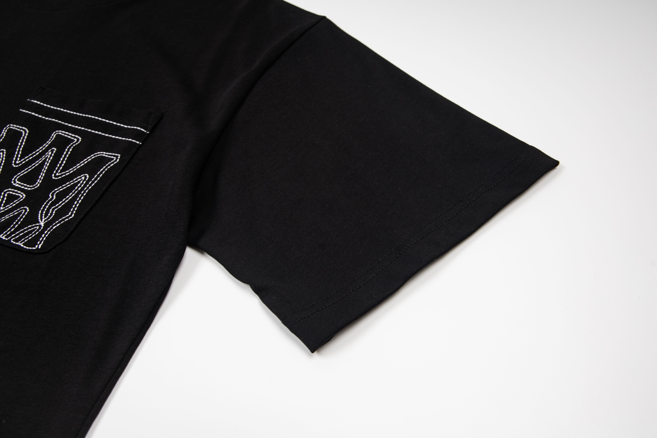 【AMIRI】半袖 T シャツ