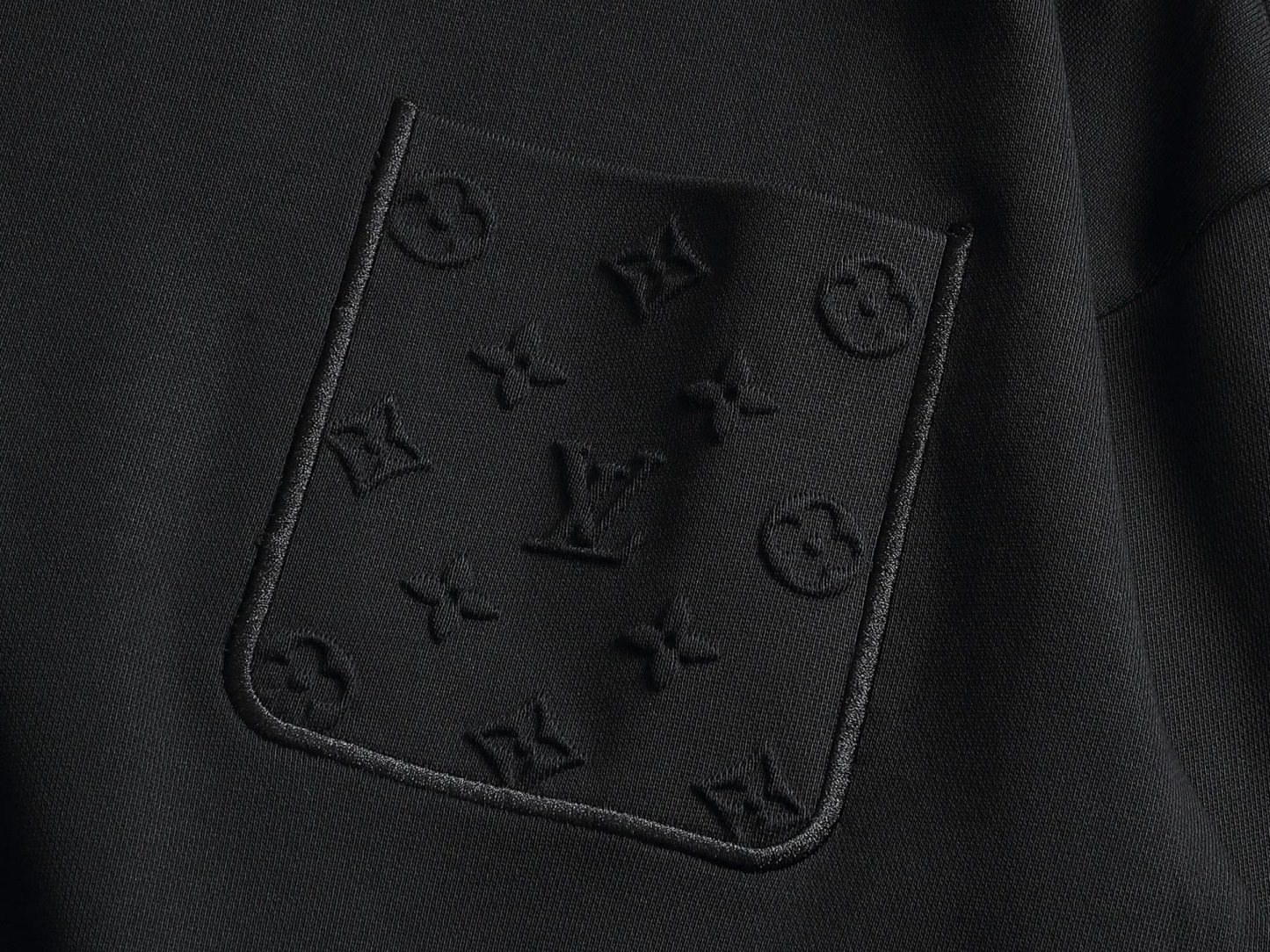【LOUIS VUITTON】長袖 T シャツ
