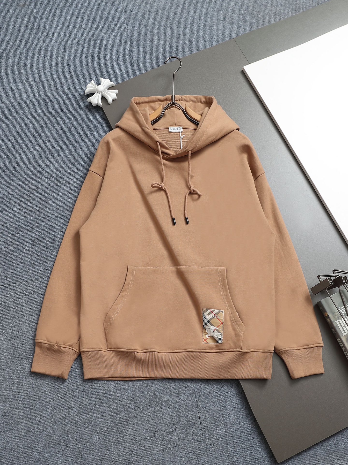 【BURBERRY】バーバリー パーカー