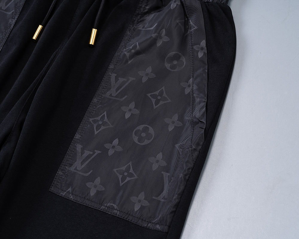 【LOUIS VUITTON】ショートパンツ