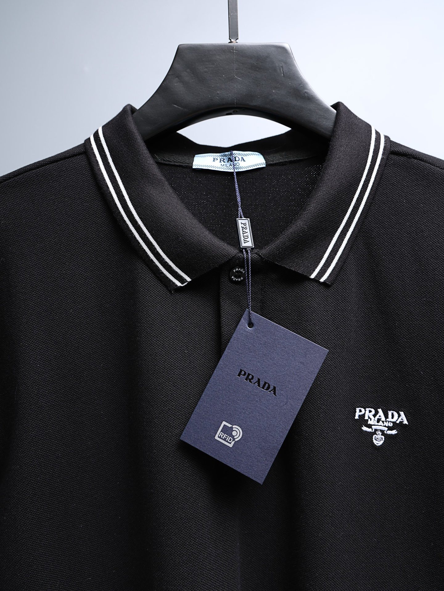 【PRADA】半袖ポロシャツ