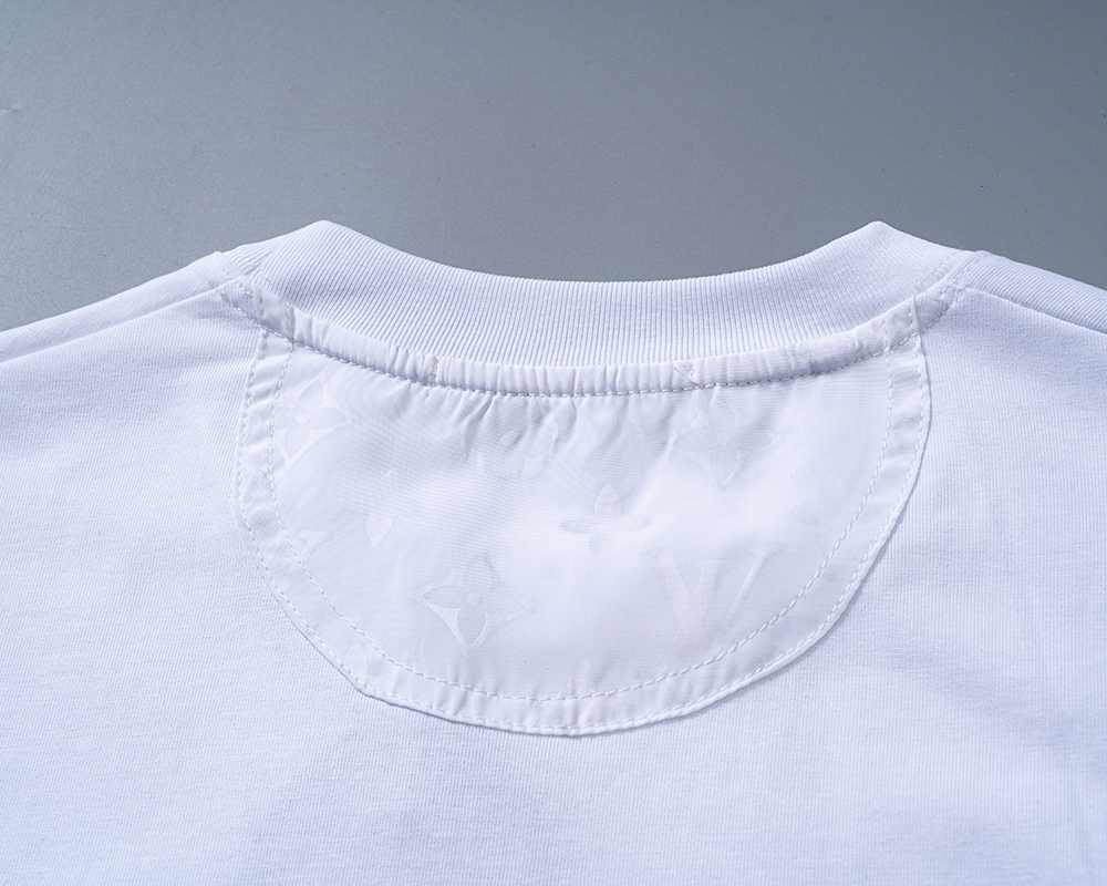 【LOUIS VUITTON】半袖T シャツショートパンツ セットアップ