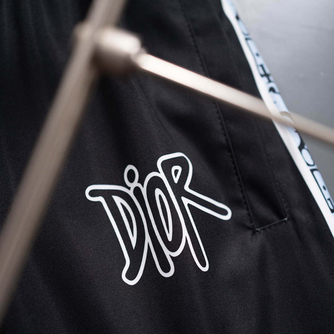 【DIOR】ショートパンツ